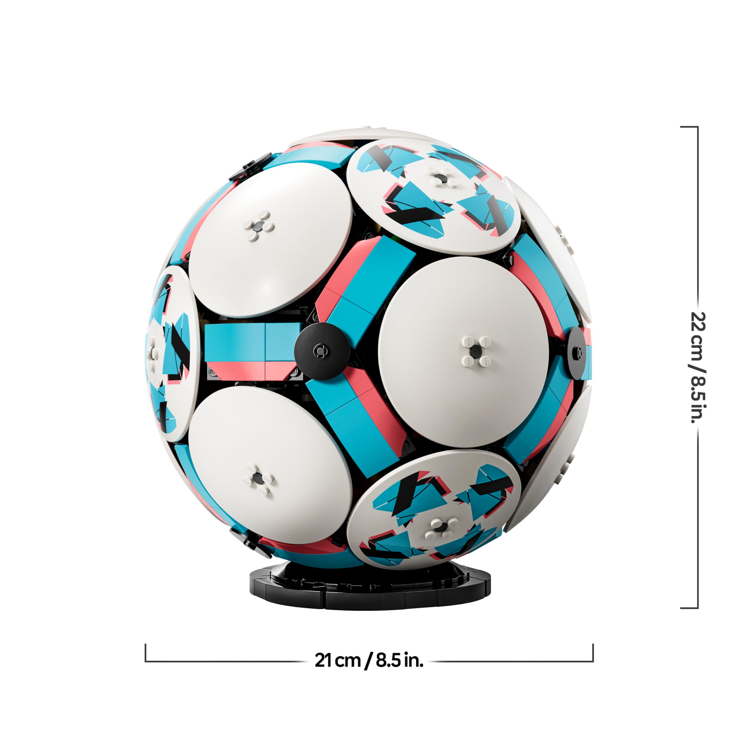 LEGO Editions Sports Offizieller Pokal der FIFA Fußball-Weltmeisterschaft - 3D DIY Modell mit sammelbarer Minifigur - Fußball Geschenk für Jungen & Mädchen ab 12 Jahren und Erwachsene Fans - 43020