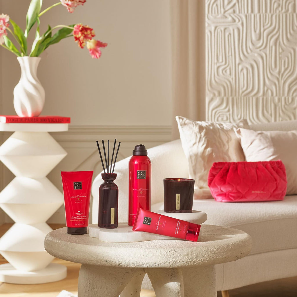 RITUALS Geschenkset The Ritual of Ayurveda Large – Home- und Hautpflegeprodukte mit Indischer Rose und Süßmandelöl, inklusive wiederverwendbarer Waschtasche – Ein Selbstpflege-Set für ein harmonisiere
