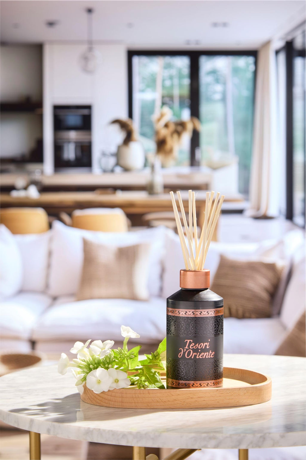 TESORI D’ORIENTE Duftstäbchen 'Hammam' | Aromatischer Raumduft | Orangenblüte, Mandarine & Amber | Duftdauer bis zu 8 Wochen | Sinnlicher Duft für orientalische Atmosphäre | Für Körper & Sinne | 200ml
