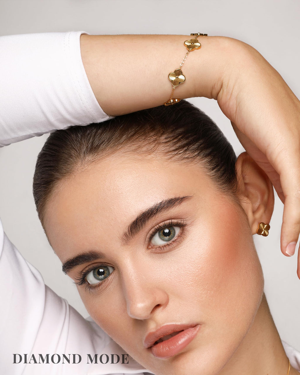 DIAMOND MODE Kleeblatt Armband Damen Gold – Schmuck 18K vergoldet, Shine Clover, Chirurgenstahl 316L, wasserfest, verstellbar 16–20 cm – Geschenk
